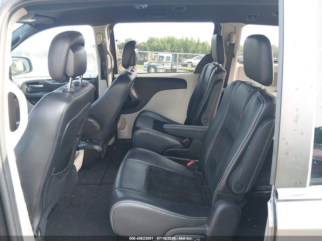 45622851 :رقم المزاد ، 2C4RDGCG6HR599680 vin ، 2017 Dodge Grand Caravan Sxt مزاد بيع