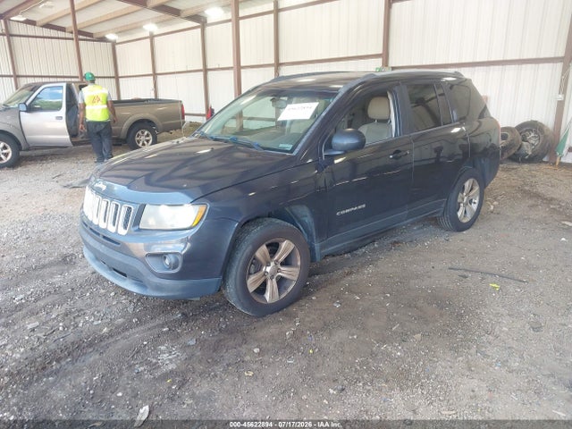 Jeep Compass Sport 2016 1C4NJCBBXGD514315 Image 2
