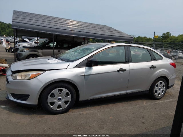 Продажа на аукционе авто 2017 Ford Focus S, vin: 1FADP3E26HL324577, номер лота: 45622955