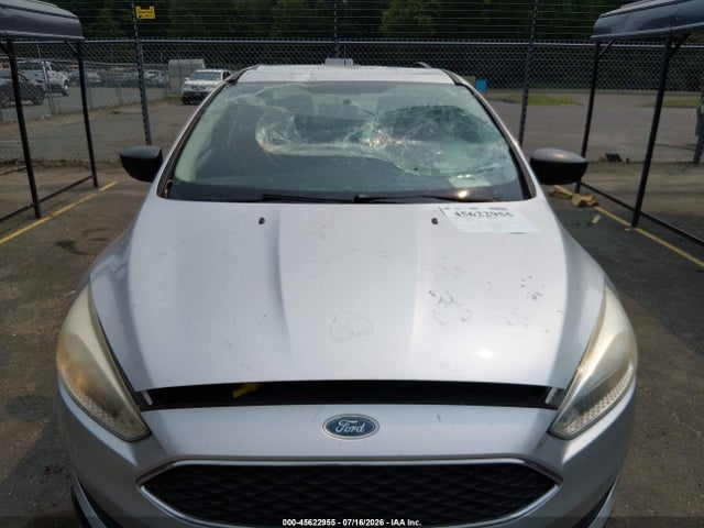 Продажа на аукционе авто 2017 Ford Focus S, vin: 1FADP3E26HL324577, номер лота: 45622955