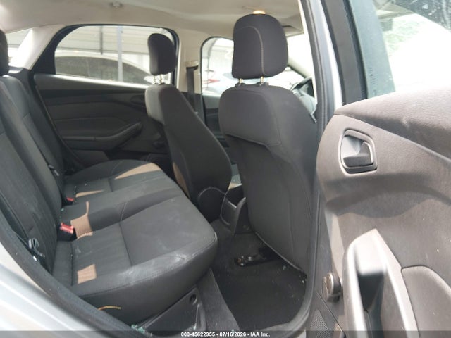 Продажа на аукционе авто 2017 Ford Focus S, vin: 1FADP3E26HL324577, номер лота: 45622955