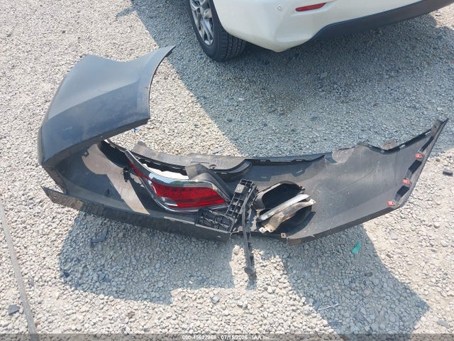 2010 Buick Lacrosse Cxs მანქანა იყიდება აუქციონზე, vin: 1G4GE5GV0AF188396, აუქციონის ნომერი: 45622968