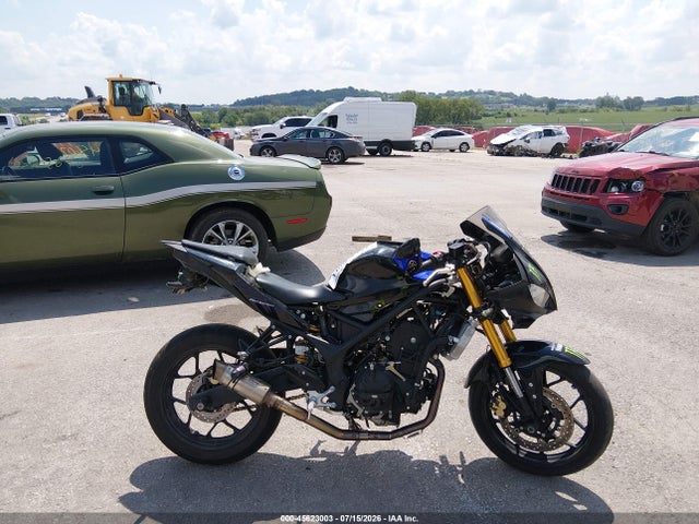 Yamaha Yzfr3 A 2020 MH3RH18Y9LK003568 Image 12