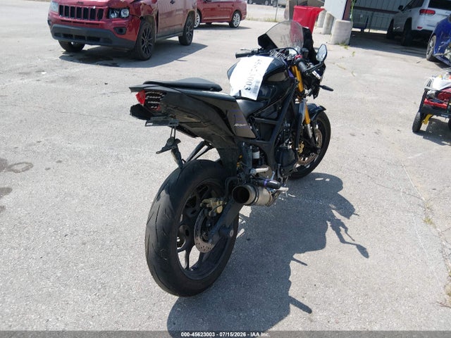 Yamaha Yzfr3 A 2020 MH3RH18Y9LK003568 Image 4