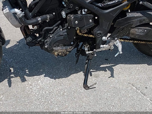 Yamaha Yzfr3 A 2020 MH3RH18Y9LK003568 Image 9