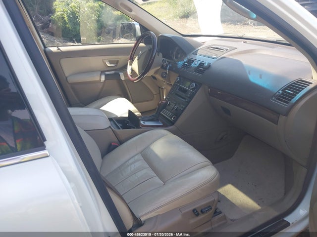 45623019 :رقم المزاد ، YV4952CZ1E1683193 vin ، 2014 Volvo Xc90 3.2 Platinum مزاد بيع