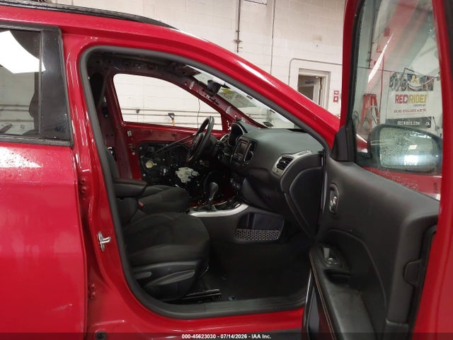 2018 Jeep Compass Sport 4x4 მანქანა იყიდება აუქციონზე, vin: 3C4NJDAB1JT398995, აუქციონის ნომერი: 45623030