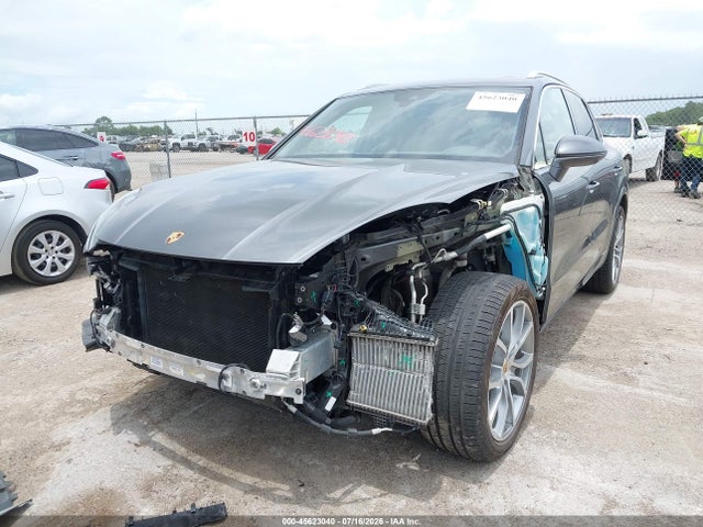 Продаж на аукціоні авто 2019 Porsche Cayenne Turbo, vin: WP1AF2AY1KDA81605, номер лоту: 45623040
