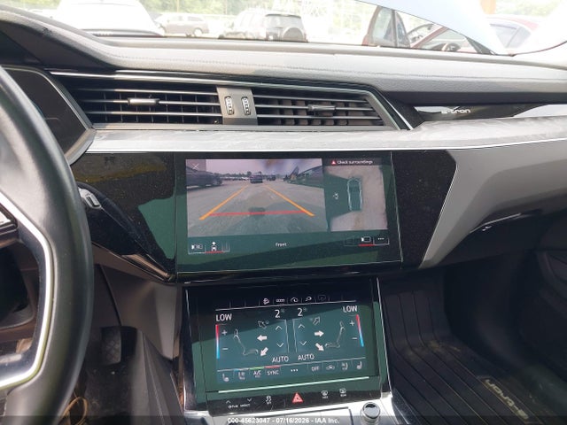 WA15AAGE7RB010451 Audi Q8 E-tron Premium Plus Quattro