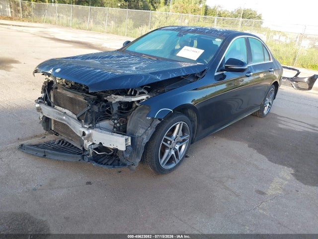 2017 Mercedes-benz E 300 4matic მანქანა იყიდება აუქციონზე, vin: WDDZF4KB9HA029343, აუქციონის ნომერი: 45623082