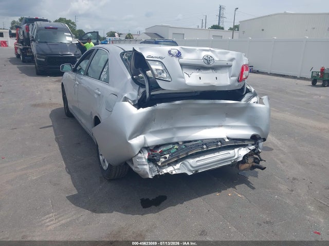45623089 :رقم المزاد ، 4T1BF3EK4BU776187 vin ، 2011 Toyota Camry Le مزاد بيع