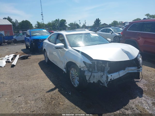 45623100 :رقم المزاد ، JTHBK1GG6E2101453 vin ، 2014 Lexus Es 350 مزاد بيع