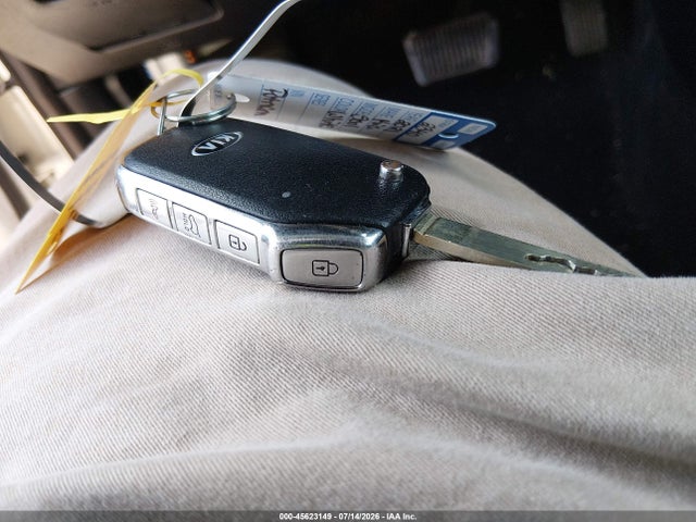 45623149 :رقم المزاد ، KNDJ23AU2M7129940 vin ، 2021 Kia Soul S مزاد بيع