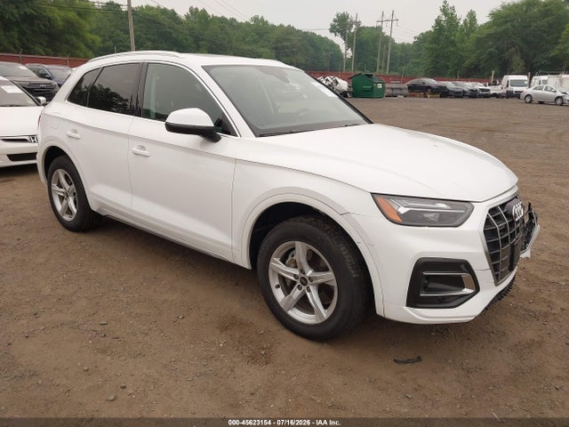 Aukcja sprzedaży 2023 Audi Q5 Premium 40 Tfsi Quattro S Tronic, vin: WA1ABAFY8P2133292, numer aukcji: 45623154