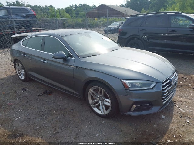 Продаж на аукціоні авто 2019 Audi A5 45 Premium, vin: WAUBNCF50KA010990, номер лоту: 45623164