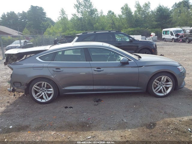 Продаж на аукціоні авто 2019 Audi A5 45 Premium, vin: WAUBNCF50KA010990, номер лоту: 45623164