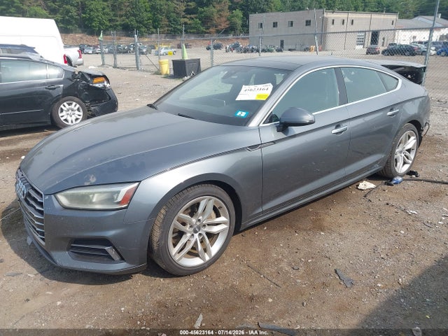 Продаж на аукціоні авто 2019 Audi A5 45 Premium, vin: WAUBNCF50KA010990, номер лоту: 45623164