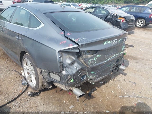 Продаж на аукціоні авто 2019 Audi A5 45 Premium, vin: WAUBNCF50KA010990, номер лоту: 45623164
