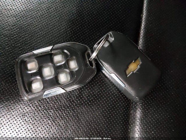 Продажа на аукционе авто 2015 Chevrolet Suburban Ltz, vin: 1GNSKKKCXFR711125, номер лота: 45623165