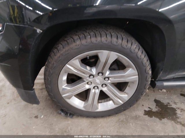 Продажа на аукционе авто 2015 Chevrolet Suburban Ltz, vin: 1GNSKKKCXFR711125, номер лота: 45623165