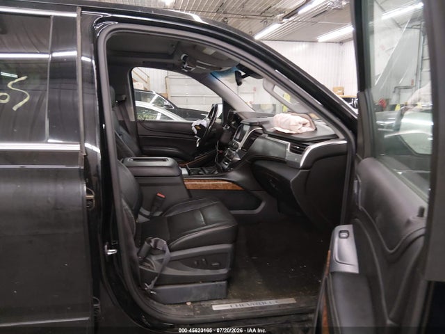 Продажа на аукционе авто 2015 Chevrolet Suburban Ltz, vin: 1GNSKKKCXFR711125, номер лота: 45623165