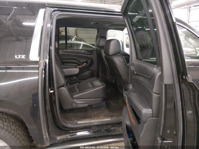 Продажа на аукционе авто 2015 Chevrolet Suburban Ltz, vin: 1GNSKKKCXFR711125, номер лота: 45623165