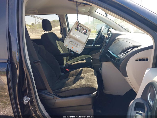 2C4RDGBG6JR160809 Dodge Grand Caravan Se