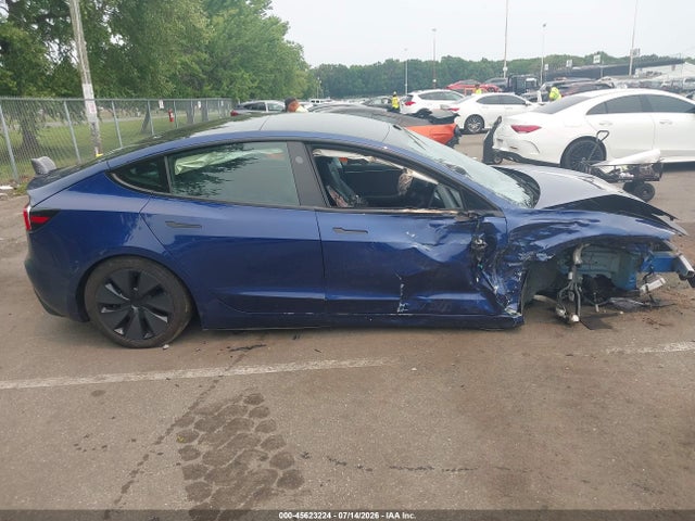 Tesla Model 3 Long Range All-wheel Drive 2025 5YJ3E1EB3SF914603 Image 12