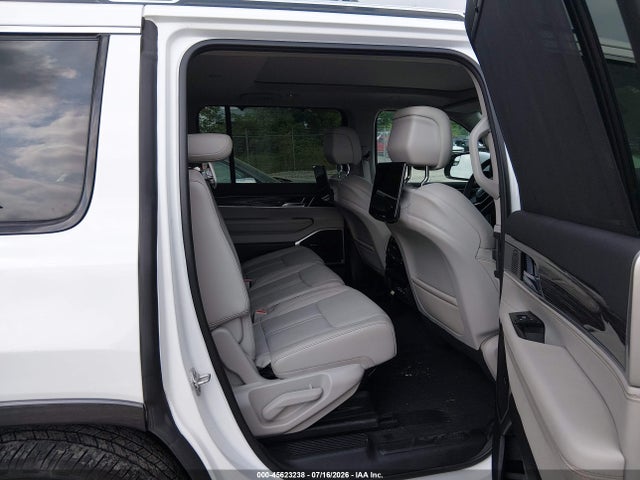 2022 Jeep Wagoneer Series Ii 4x4 მანქანა იყიდება აუქციონზე, vin: 1C4SJVBTXNS214984, აუქციონის ნომერი: 45623238
