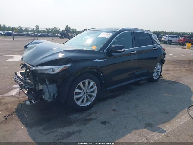 3PCAJ5M33KF126831 Infiniti Qx50 Essential