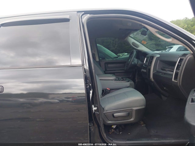 Продажа на аукционе авто 2018 Ram 1500 Express  4x2 5'7 Box, vin: 1C6RR6KG1JS259362, номер лота: 45623334