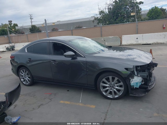 45623335 :رقم المزاد ، 3MZBPACM2PM378074 vin ، 2023 Mazda Mazda3 2.5 S Preferred مزاد بيع