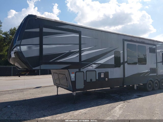 45623360 :رقم المزاد ، 4YDF42333LR800983 vin ، 2020 Keystone Raptor مزاد بيع