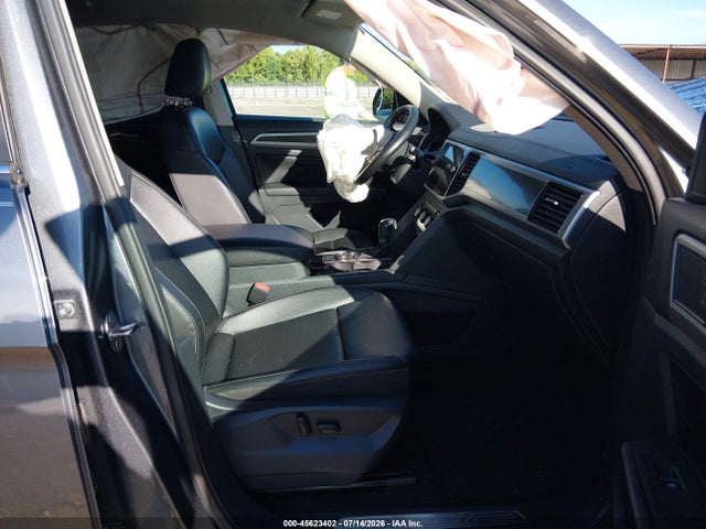 2018 Volkswagen Atlas 3.6l V6 Sel მანქანა იყიდება აუქციონზე, vin: 1V2MR2CA0JC522262, აუქციონის ნომერი: 45623402