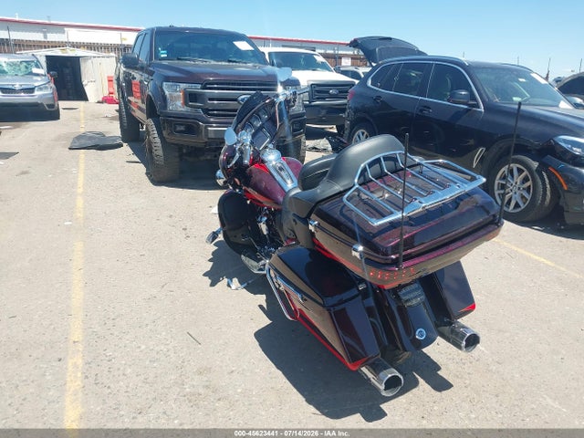 45623441 :رقم المزاد ، 1HD1TEF13HB956550 vin ، 2017 Harley-davidson Flhtkse Cvo Limited مزاد بيع