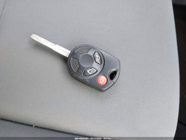 Продажа на аукционе авто 2015 Ford Escape Se, vin: 1FMCU9GXXFUC85117, номер лота: 45623491