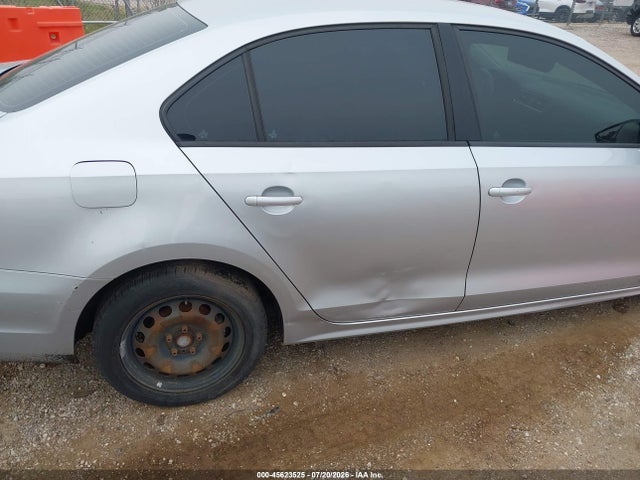 2013 Volkswagen Jetta 2.0l S მანქანა იყიდება აუქციონზე, vin: 3VW2K7AJ9DM217050, აუქციონის ნომერი: 45623525