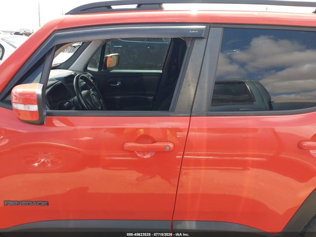 2018 Jeep Renegade Altitude Fwd მანქანა იყიდება აუქციონზე, vin: ZACCJABHXJPH23451, აუქციონის ნომერი: 45623528