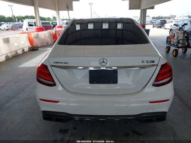45623585 :رقم المزاد ، WDDZF8KB5JA258633 vin ، 2018 Mercedes-benz Amg E 63 S 4matic مزاد بيع
