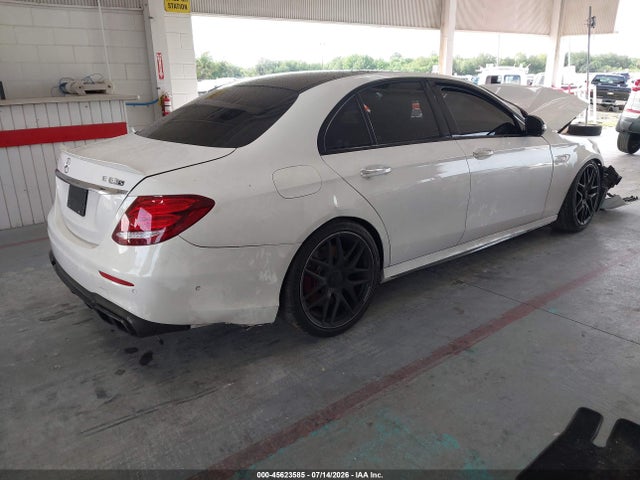 45623585 :رقم المزاد ، WDDZF8KB5JA258633 vin ، 2018 Mercedes-benz Amg E 63 S 4matic مزاد بيع