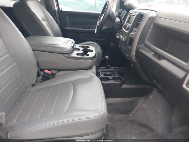 Продажа на аукционе авто 2017 Ram 2500 Tradesman  4x4 8' Box, vin: 3C6UR5HJ6HG771336, номер лота: 45623592