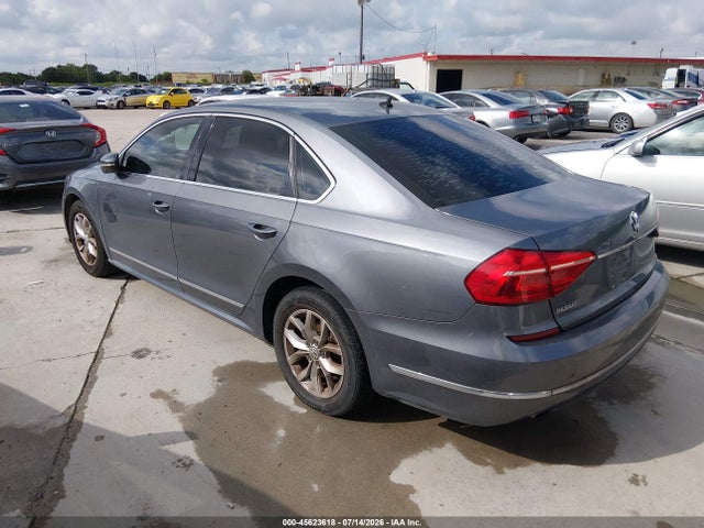 45623618 :رقم المزاد ، 1VWAT7A32GC016090 vin ، 2016 Volkswagen Passat 1.8t S مزاد بيع