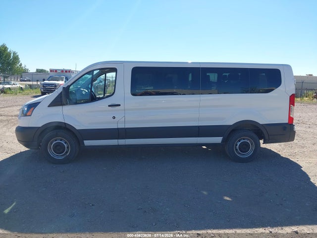 1FBZX2ZM7JKB42747 Ford Transit-350 Xl