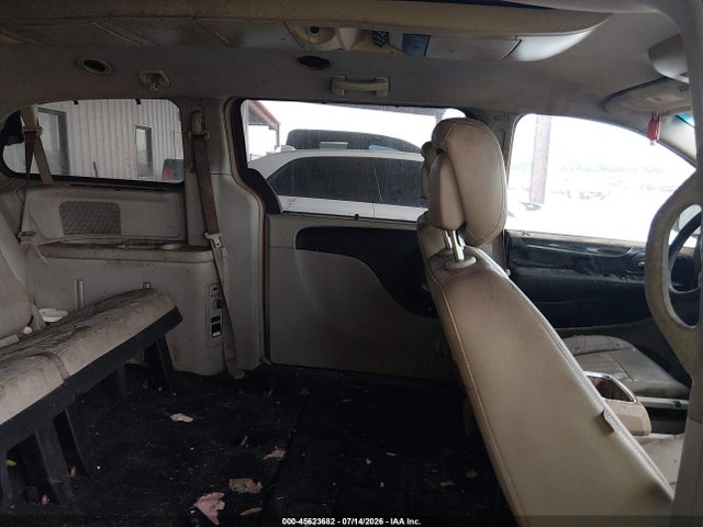 2C4RC1CG6ER116281 Chrysler Town &amp; Country Touring-l