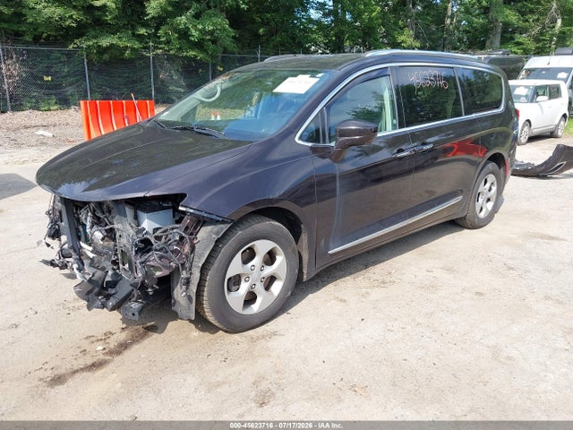 45623716 :رقم المزاد ، 2C4RC1EG9HR525005 vin ، 2017 Chrysler Pacifica Touring-l Plus مزاد بيع