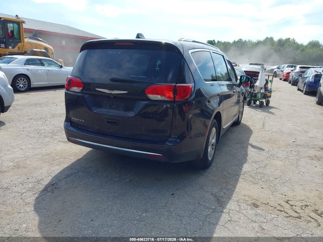 45623716 :رقم المزاد ، 2C4RC1EG9HR525005 vin ، 2017 Chrysler Pacifica Touring-l Plus مزاد بيع