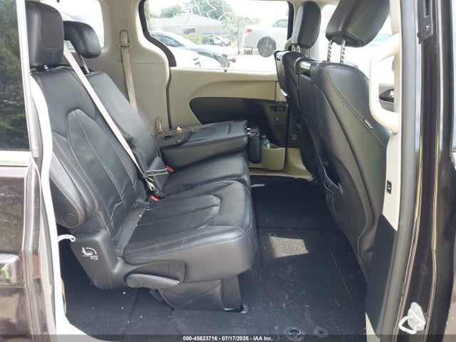 45623716 :رقم المزاد ، 2C4RC1EG9HR525005 vin ، 2017 Chrysler Pacifica Touring-l Plus مزاد بيع