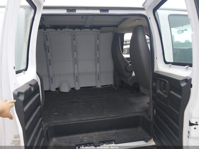 Chevrolet Express 3500 Work Van 2015 1GCZGUCF6F1127574 Image 8