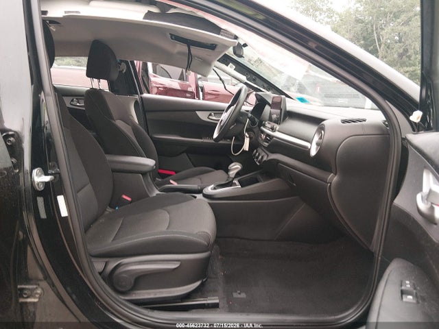 45623732 :رقم المزاد ، 3KPF24AD1NE439106 vin ، 2022 Kia Forte Lxs مزاد بيع
