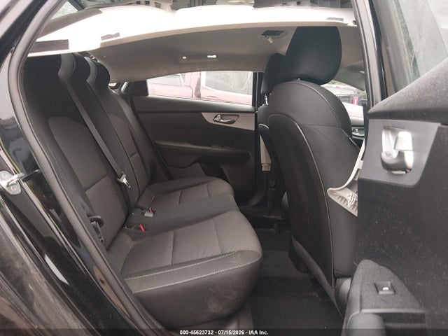 45623732 :رقم المزاد ، 3KPF24AD1NE439106 vin ، 2022 Kia Forte Lxs مزاد بيع
